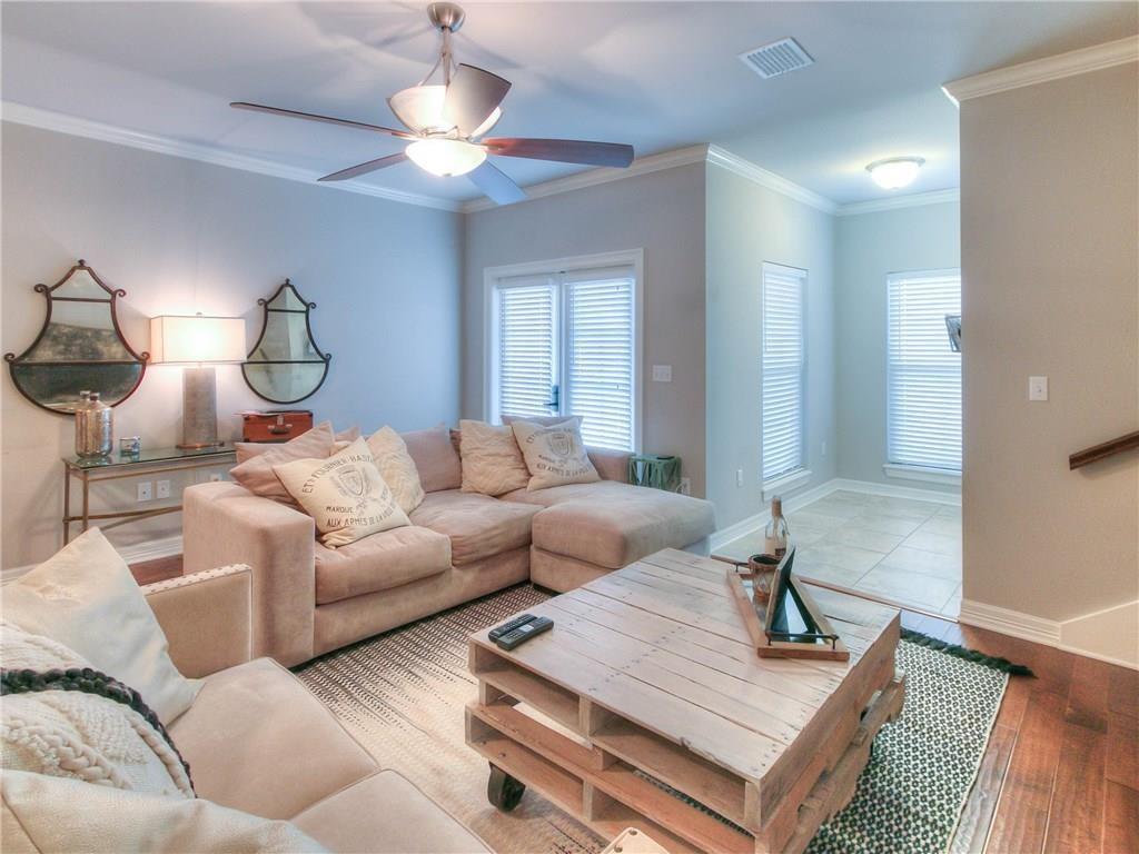 3100 Fairfield Avenue 4D