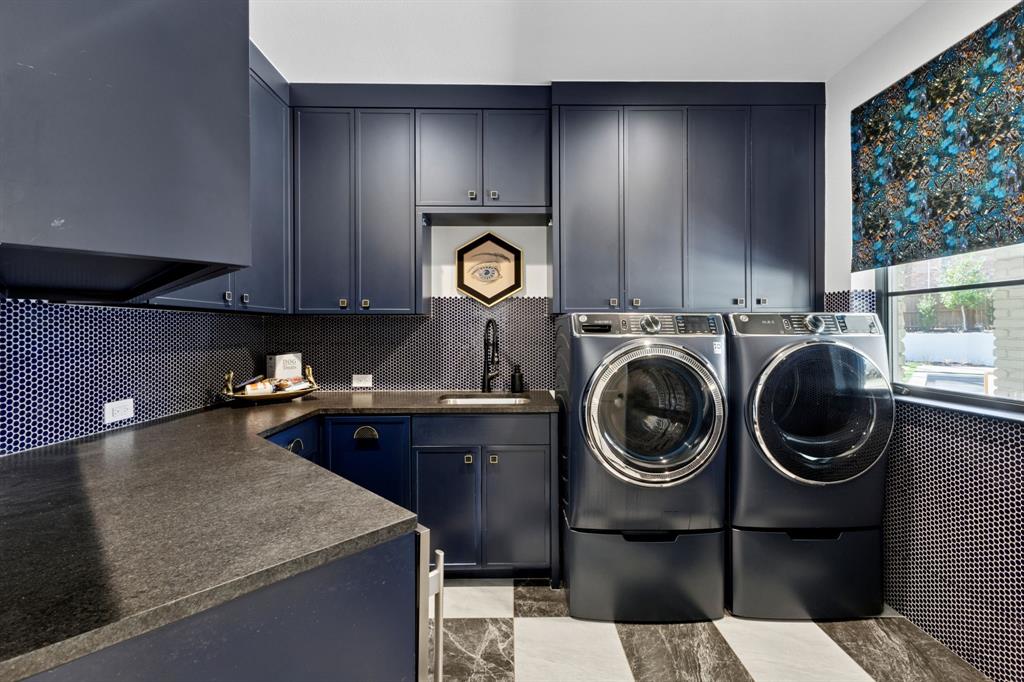 Diamond Circle Estate Add - Residential