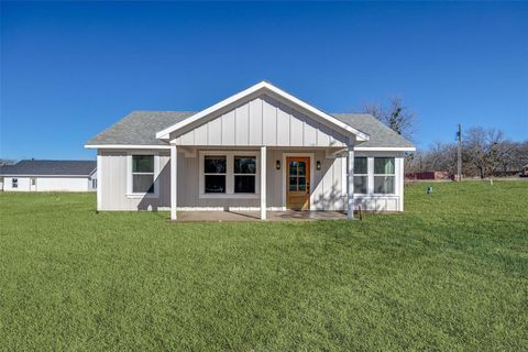 222 W Cardinal Street Ector TX 75439