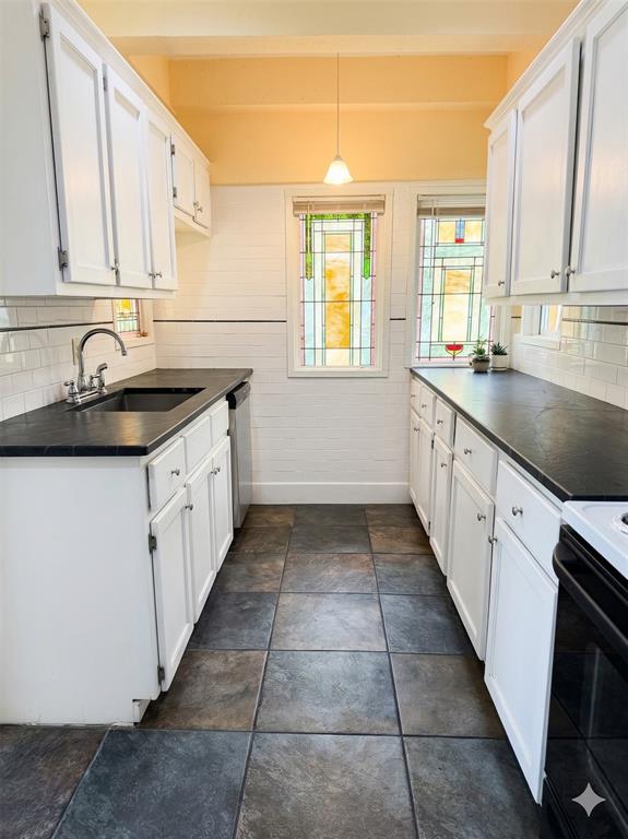 5222 Vickery Boulevard