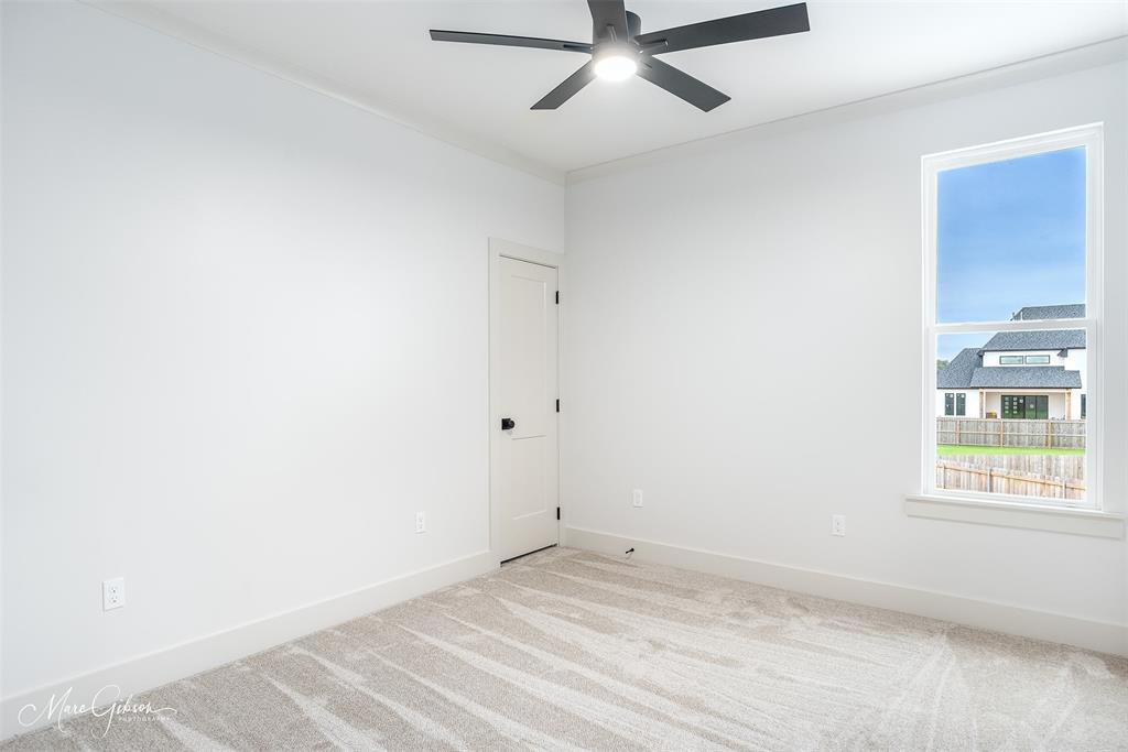 Bossier City, Louisiana 71111, United States, 4 Bedrooms Bedrooms, ,4 BathroomsBathrooms,Residential,Active,85077