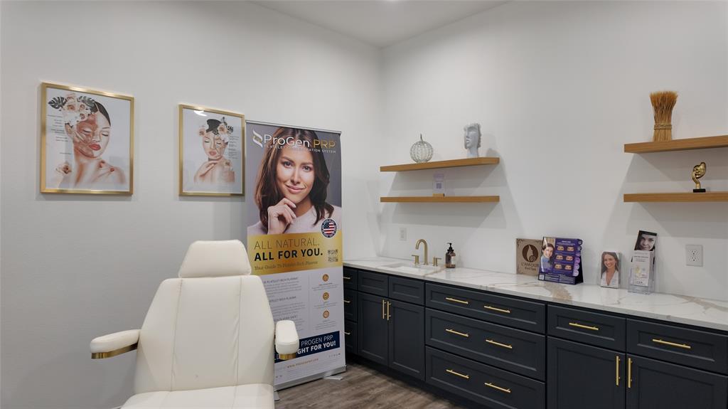 Photo 1 of 9 — 3721 S Stonebridge Drive 403, McKinney, TX 75070