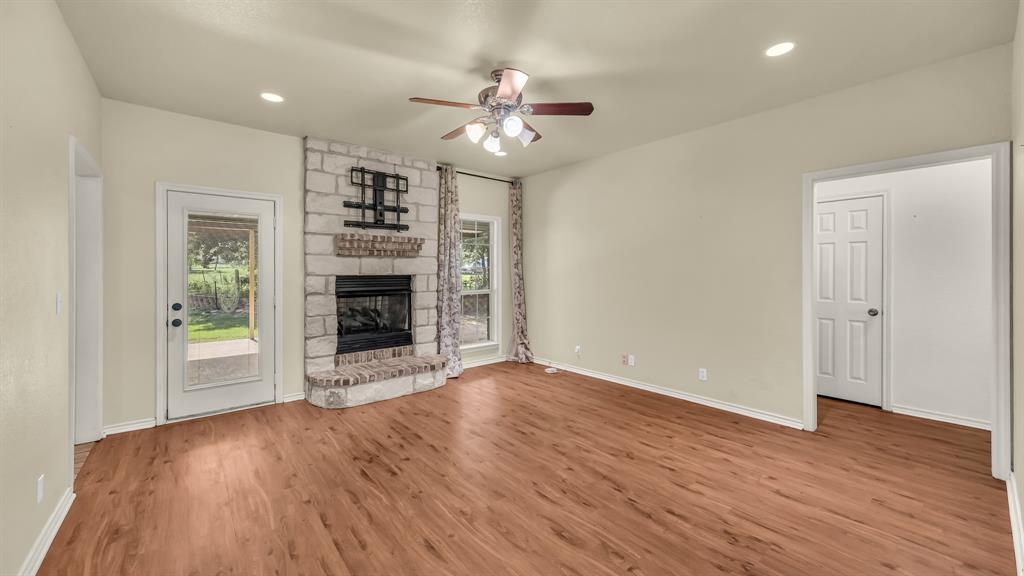 397 Munn Road