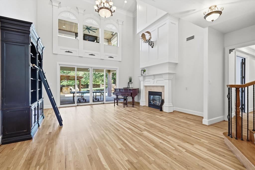 1204 Westwood Drive