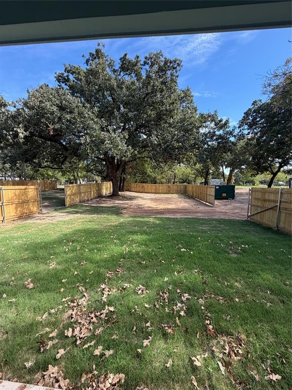 1604 Smoke Tree Lane