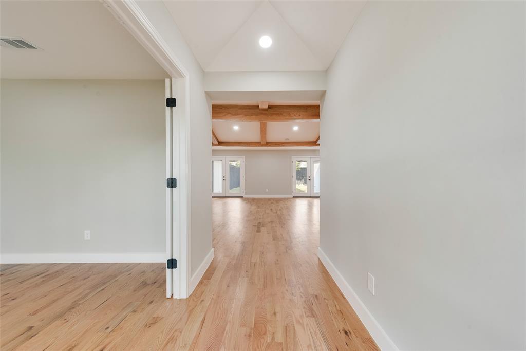 2921 Dartmouth Drive
