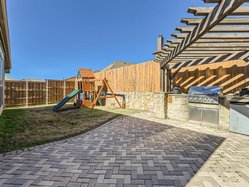 Artesia Ph 4b - Residential