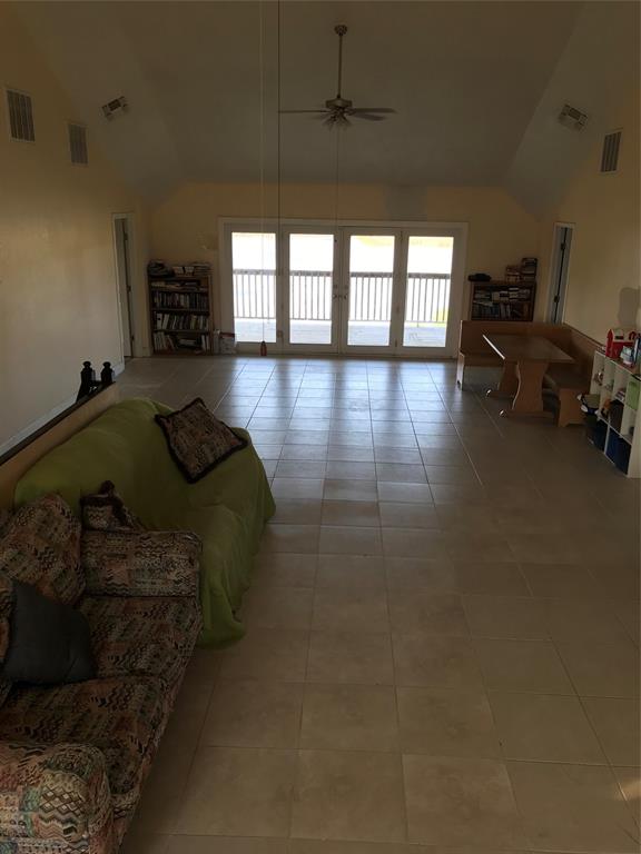 R Weeks Surv Abs 1271 - Farm