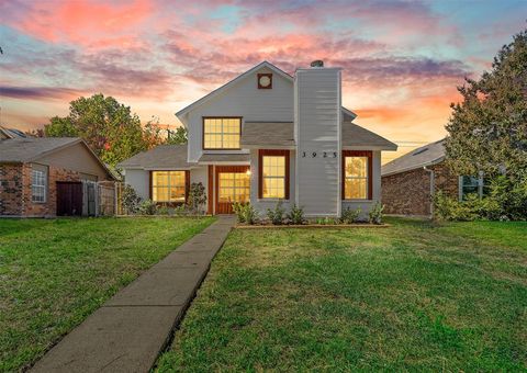 A home in Rowlett