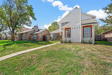 A home in Rowlett