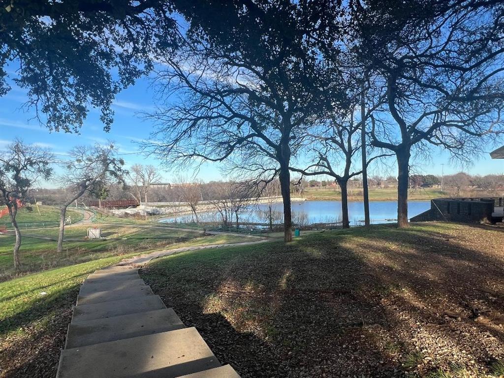 Edwards, William Survey - Land