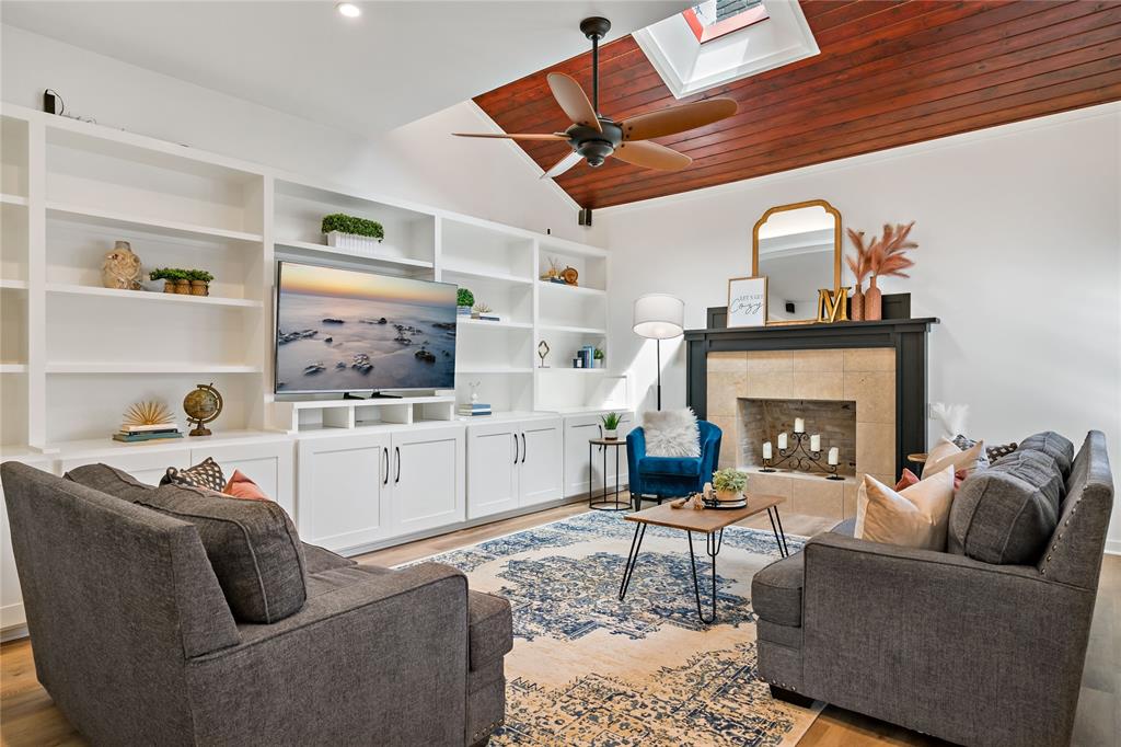 2812 Deep Valley Trail