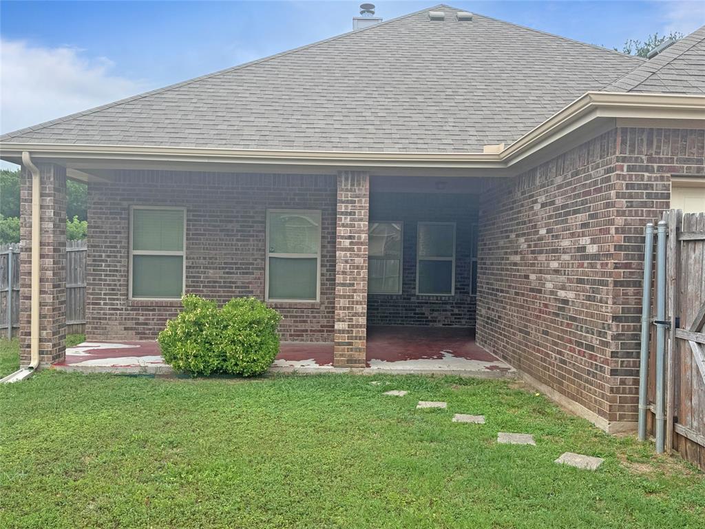 421 Sunnyside Lane