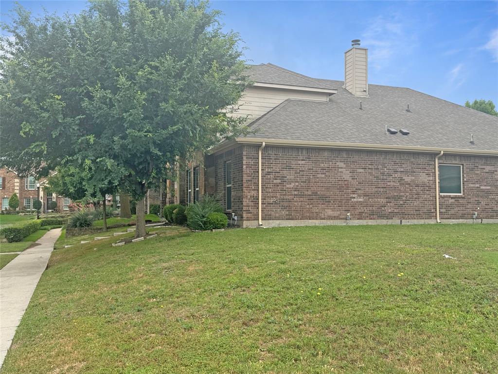421 Sunnyside Lane