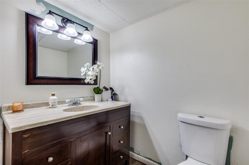 Park Lane Place Twnhm Condo - Residential