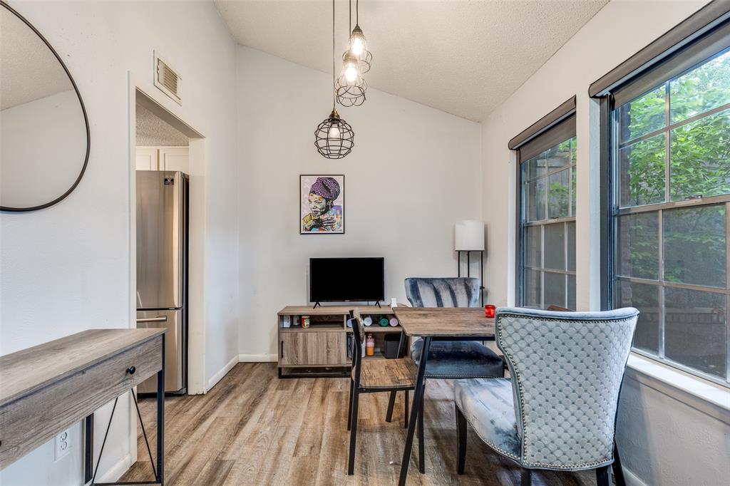 Park Lane Place Twnhm Condo - Residential