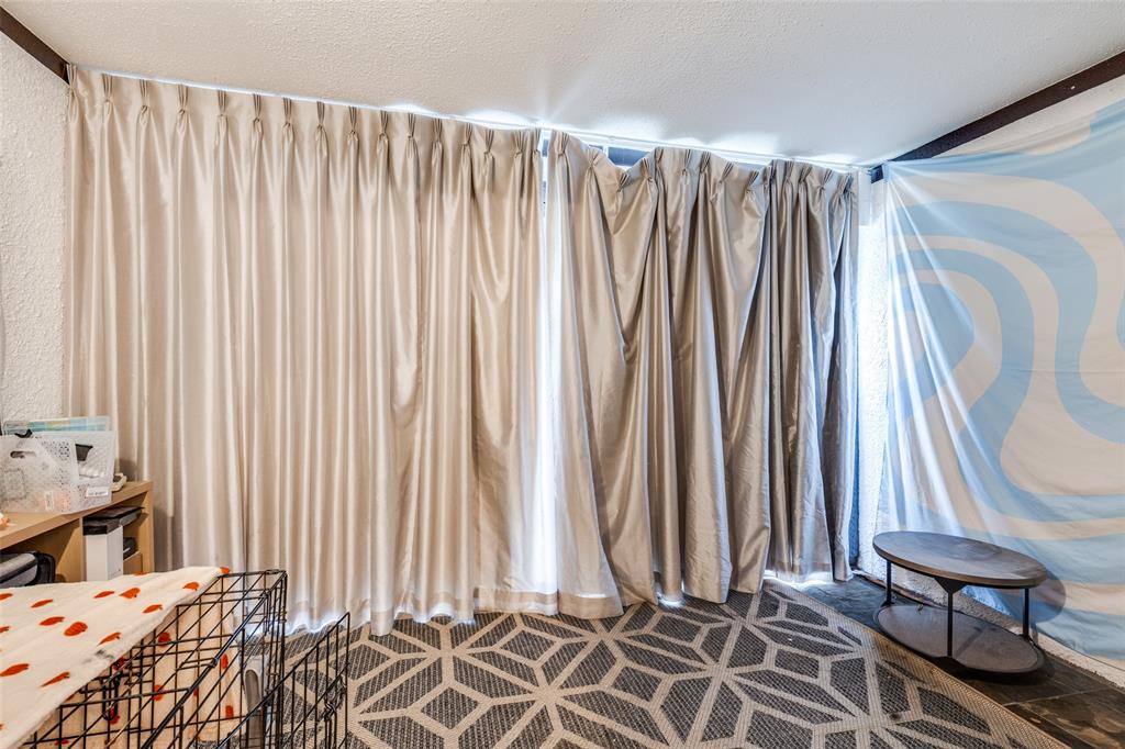 Park Lane Place Twnhm Condo - Residential