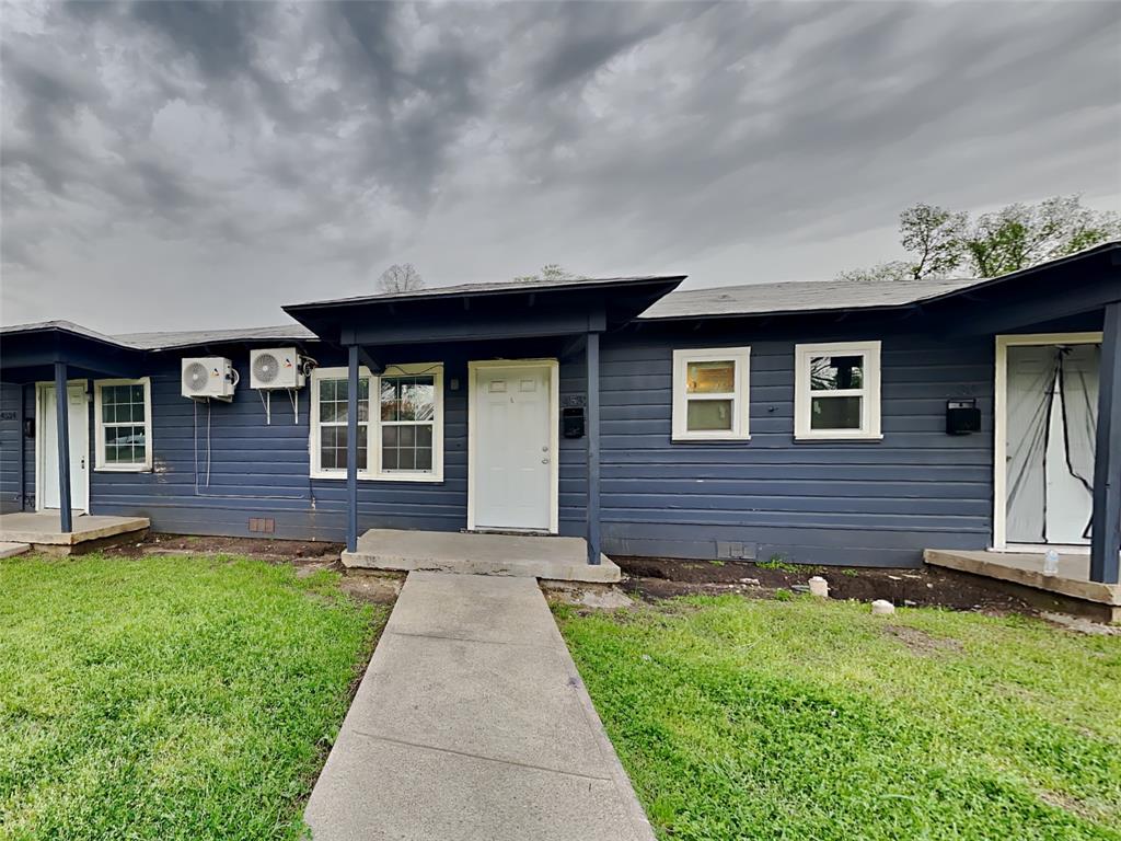 2803 Carter Street