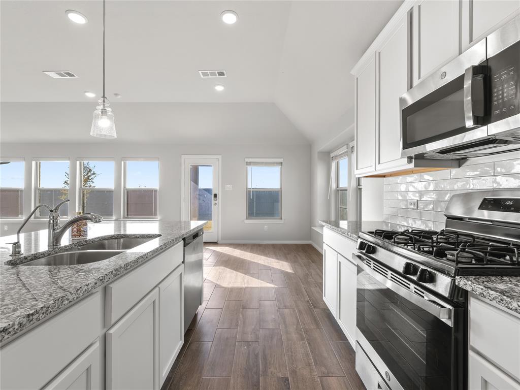 PRAIRIE RIDGE - Residential Lease