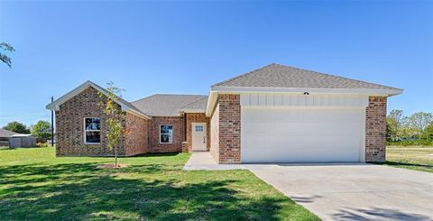 A home in Mabank