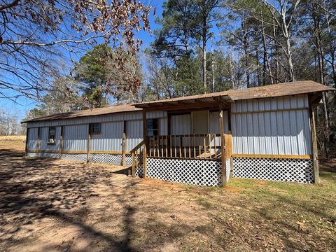 593 Ayers Jamestown LA 71045