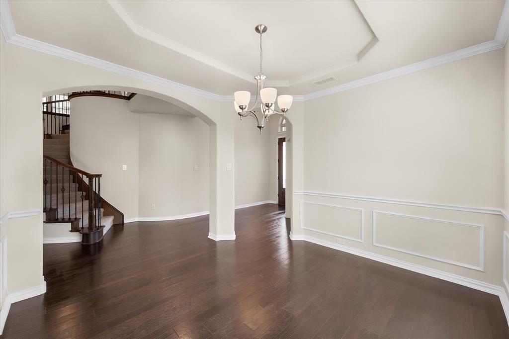 709 Netherfield Parkway