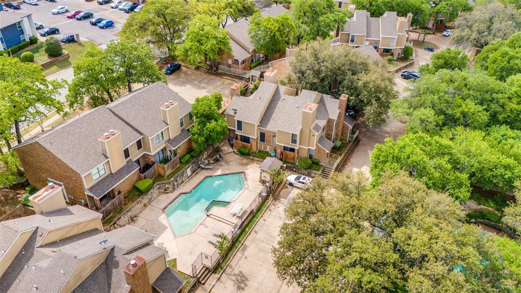 Willow Brook Condo - Residential