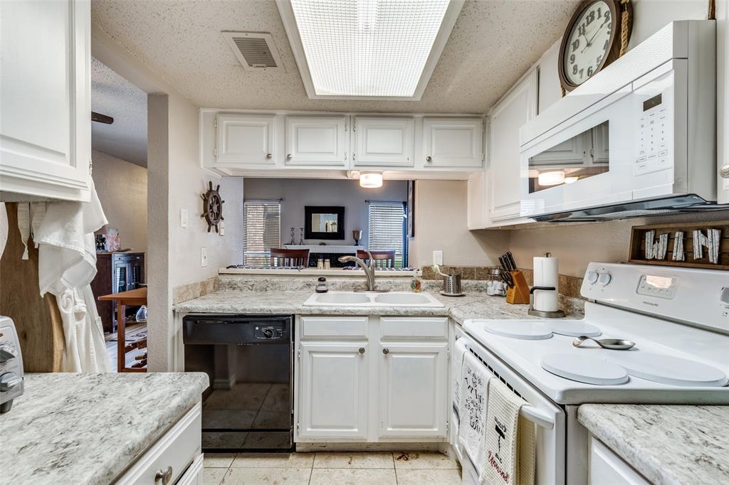 2103 Park Willow Lane A