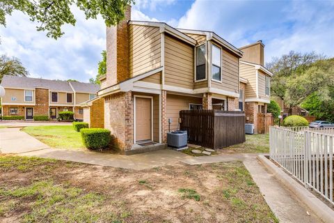 2103 Park Willow Lane A Arlington TX 76011