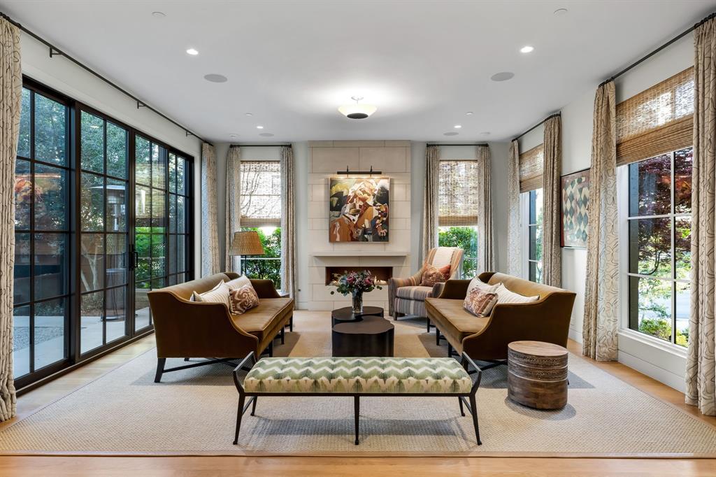 HIGHLAND PARK 4TH INST - Residential