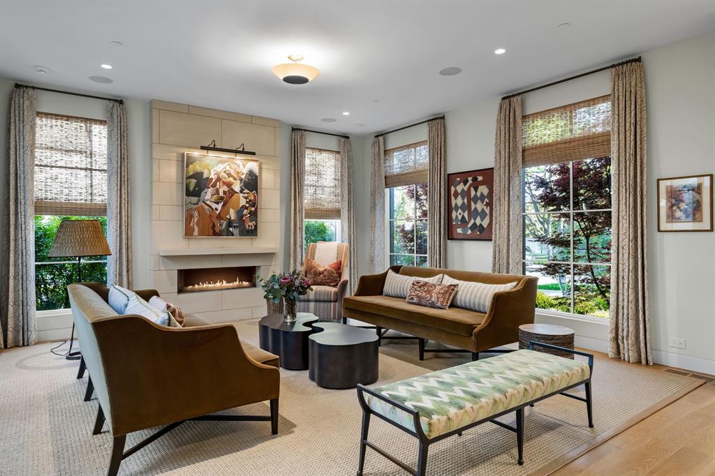 HIGHLAND PARK 4TH INST - Residential