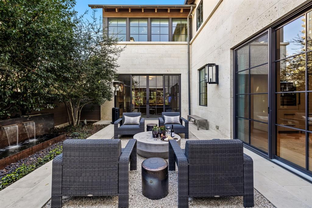 HIGHLAND PARK 4TH INST - Residential