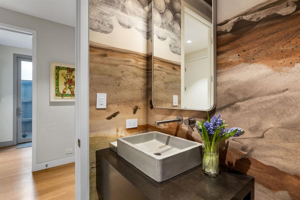 HIGHLAND PARK 4TH INST - Residential