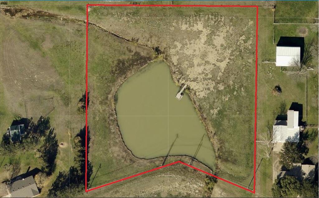 521 Blue Mound Road E