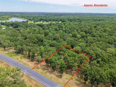 7002 Lakeshore Way Malakoff TX 75148