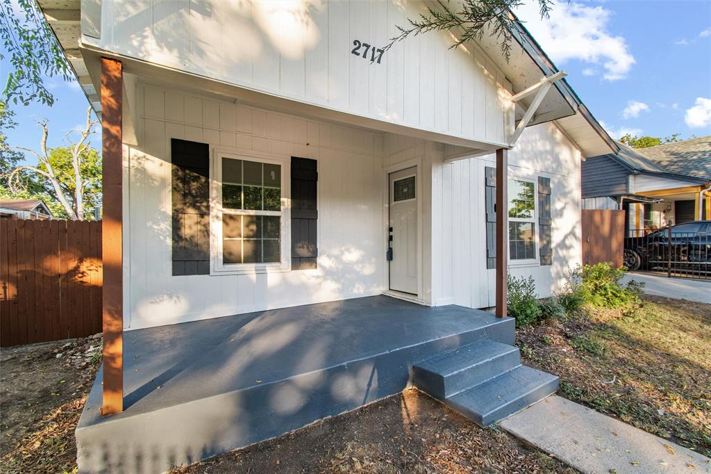 2717 NW 27th Street