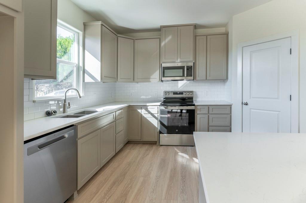 Mountain Lakes Sec 3 - Residential