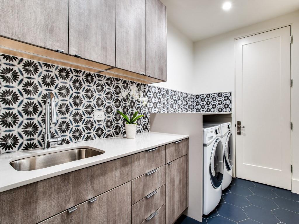 Surrey Square - Residential