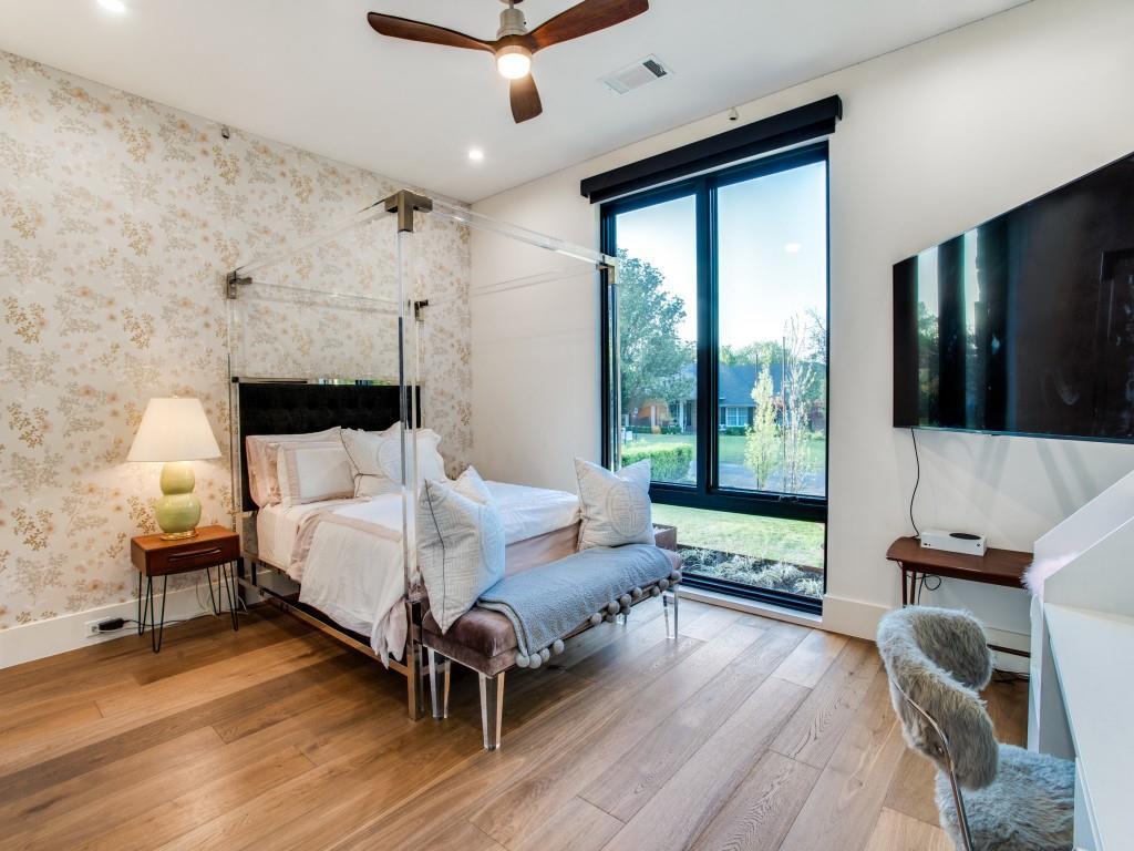 Surrey Square - Residential