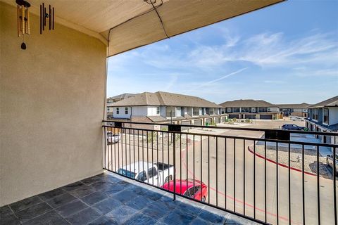 A home in Burleson