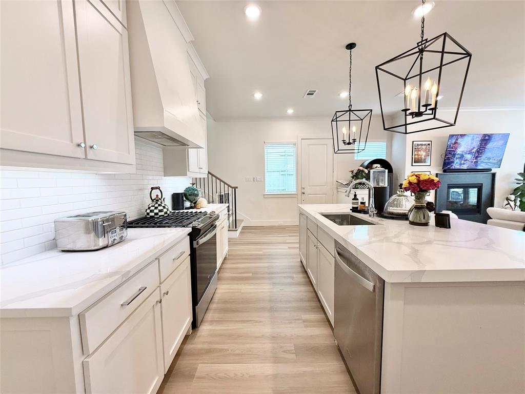 Airlawn Homes Add - Residential Lease