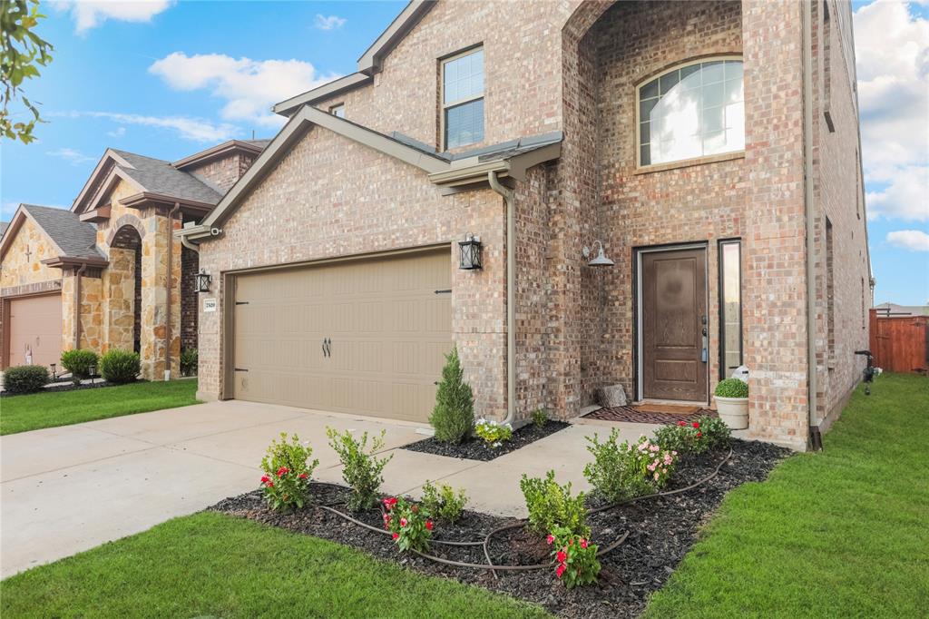 7520 Paramount Drive