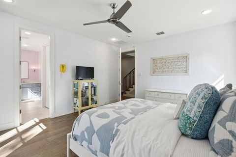 Tiny photo for 3548 McFarlin Boulevard, University Park, TX 75205 (MLS # 21052398)