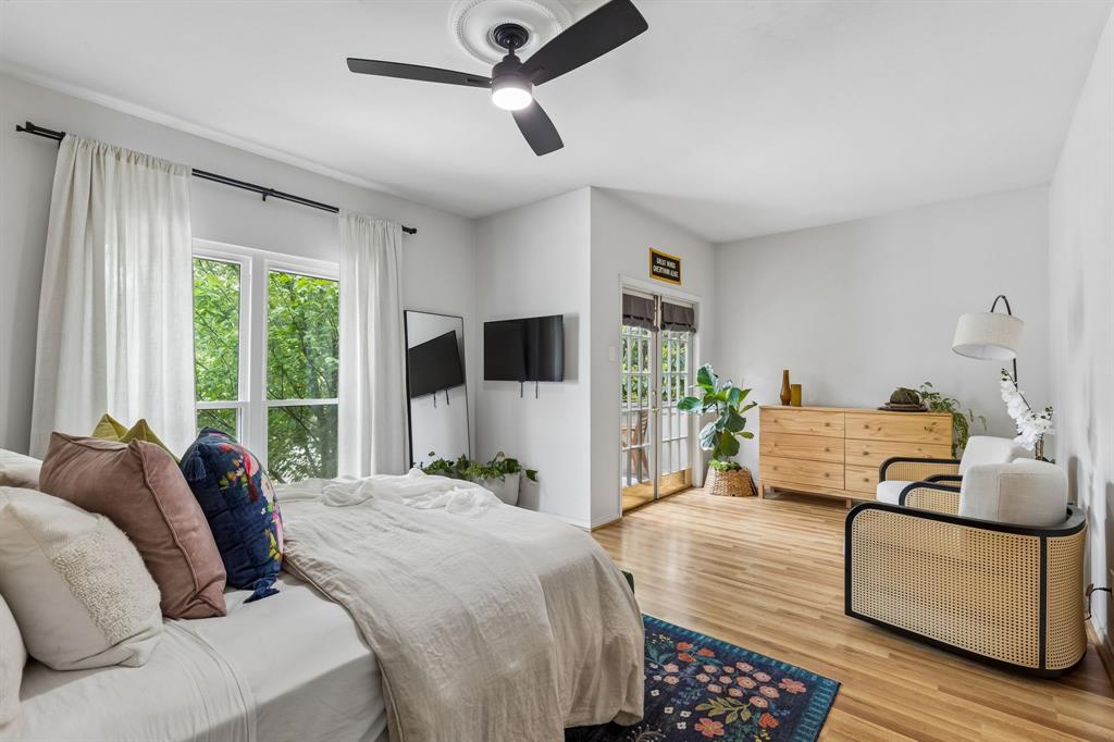Park Place Twnhms Condo - Residential
