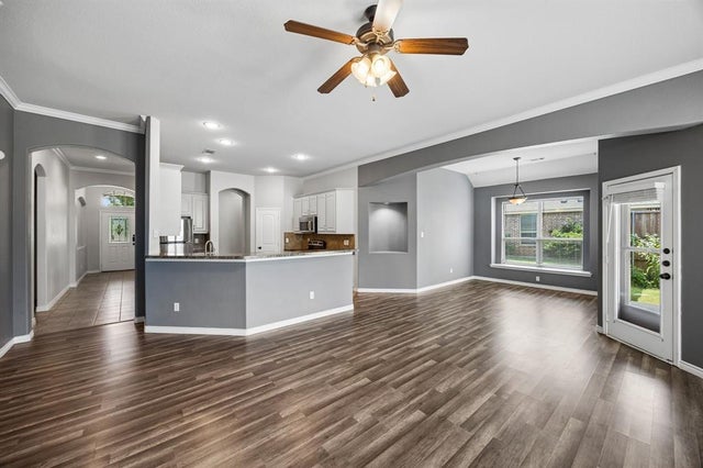 425 Corriente Trail