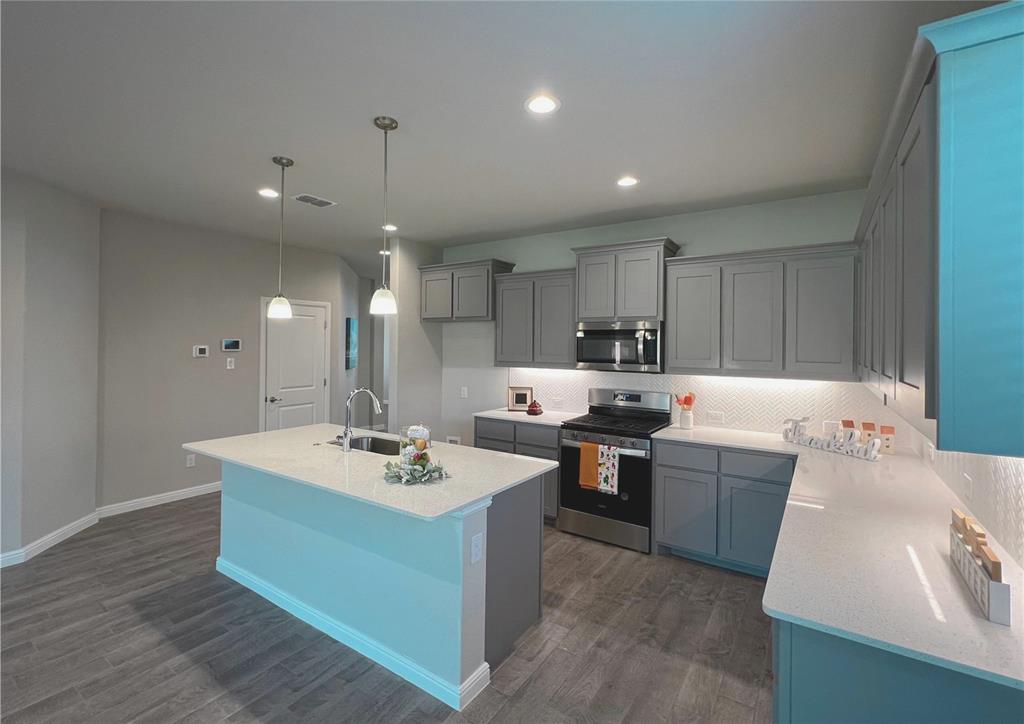 15841 Holland Hill Lane