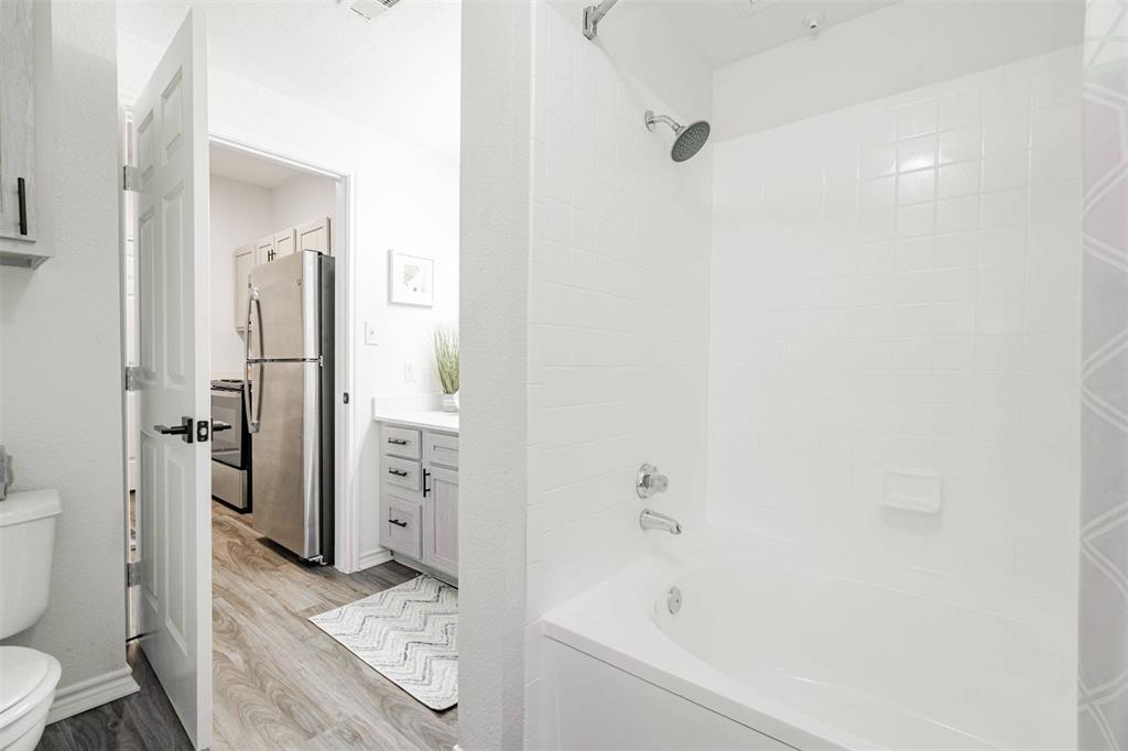 Turtle Cove Apts - Residential Lease