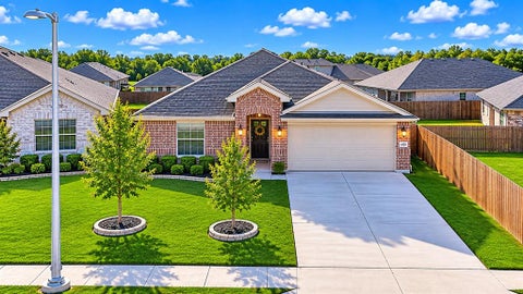Photo of 16729 Milwaukee Street, Justin, TX 76247 (MLS # 21419380)
