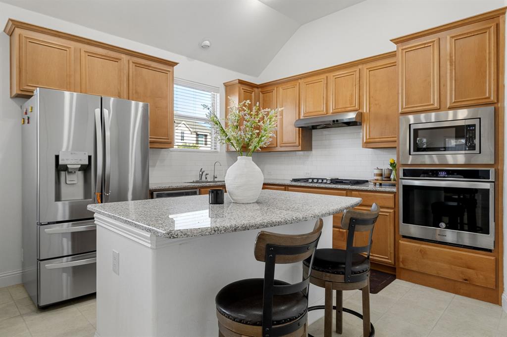 Vineyards Ph 2, The - Residential