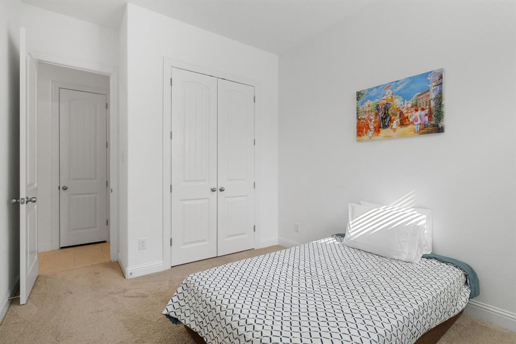 Vineyards Ph 2, The - Residential